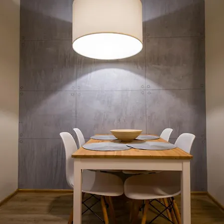 Wyspa Uznam - Zdrojowa *